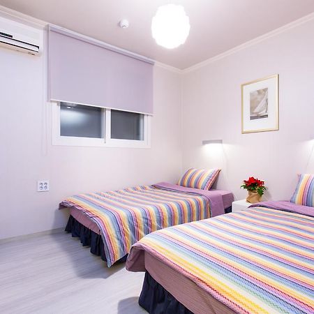 Oh Blue Guesthouse 首爾 客房 照片