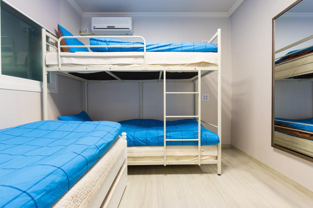 Oh Blue Guesthouse 首爾 客房 照片