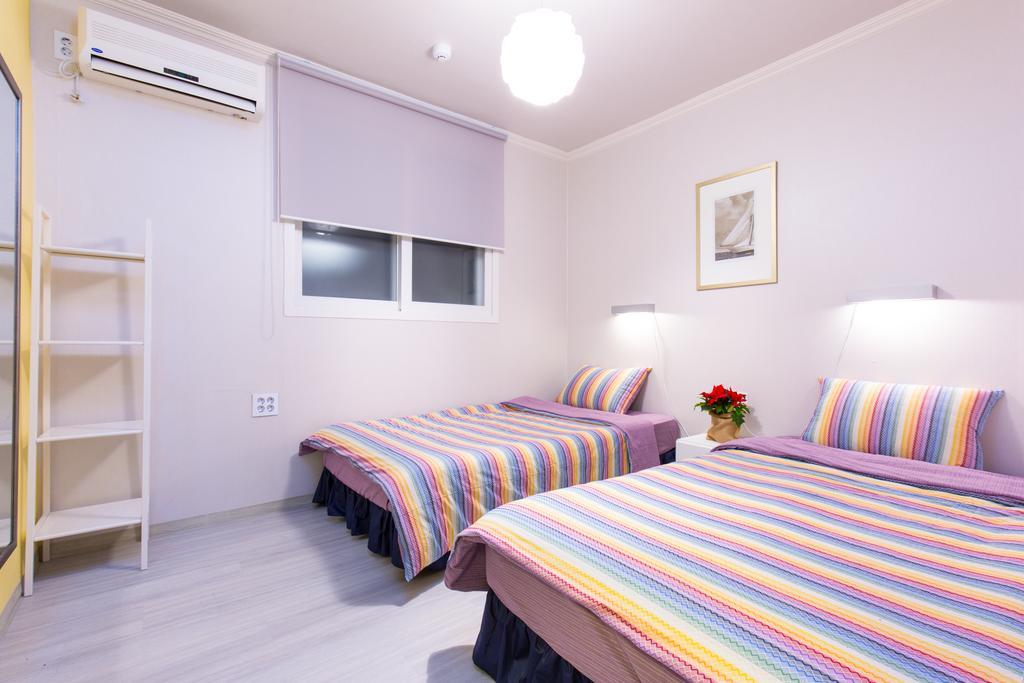 Oh Blue Guesthouse 首爾 客房 照片