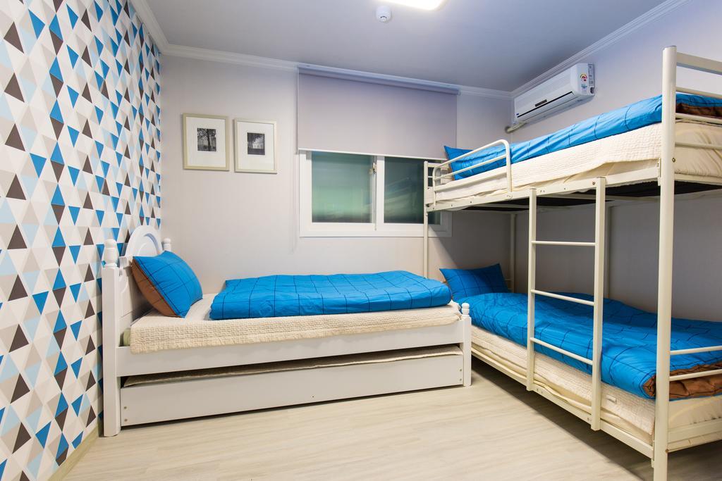 Oh Blue Guesthouse 首爾 客房 照片