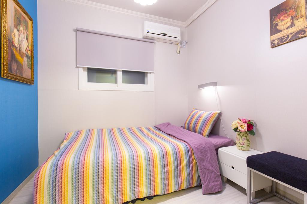Oh Blue Guesthouse 首爾 客房 照片